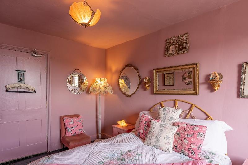 La Rosa Hotel image