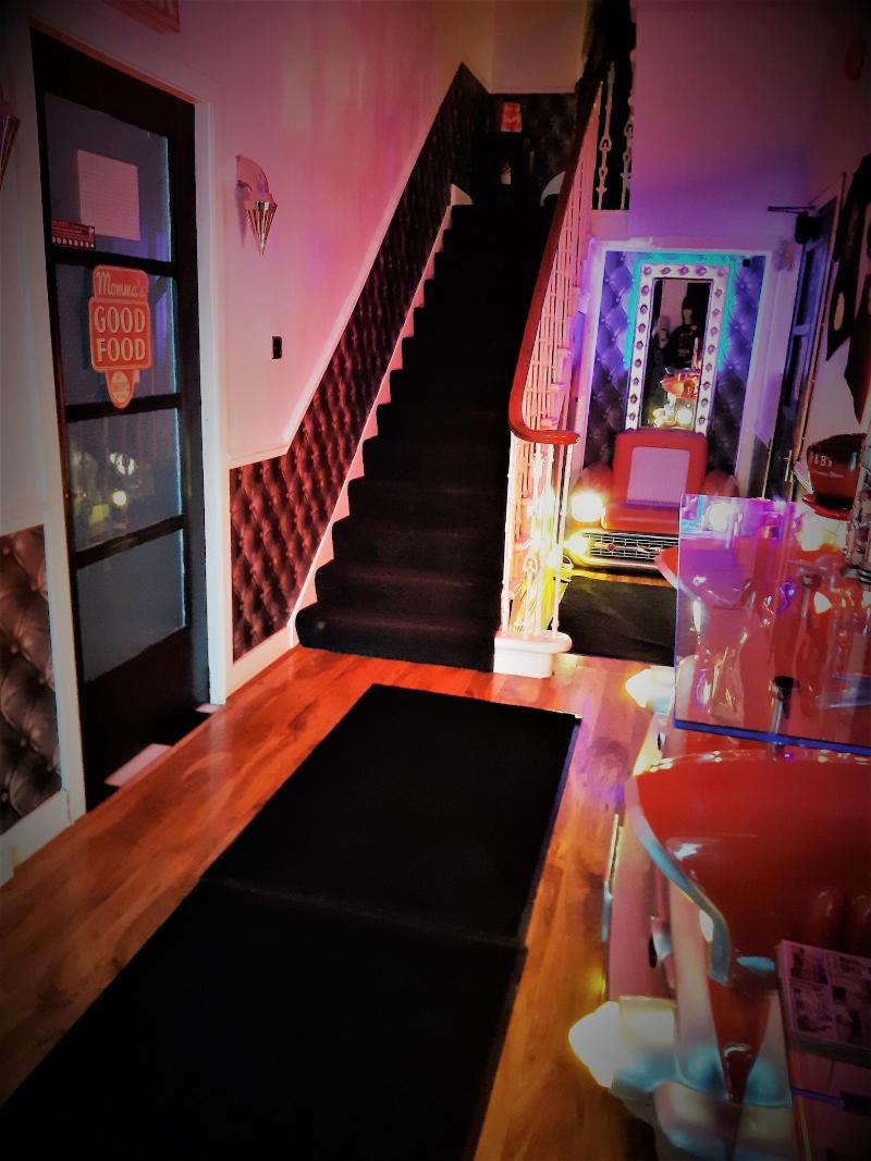The Cadillac Kustomz Hotel image