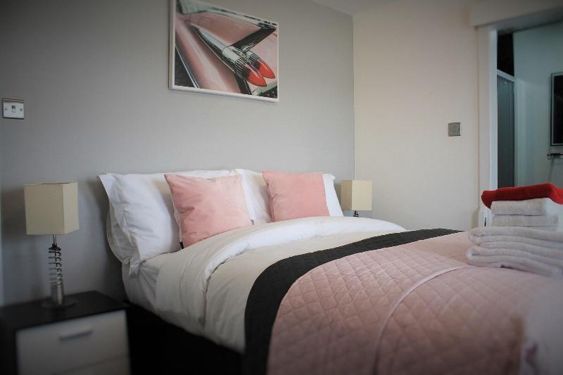The Cadillac Kustomz Hotel image