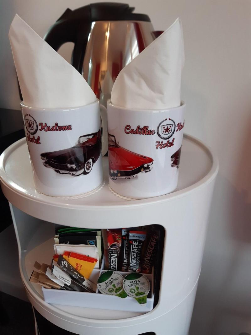 The Cadillac Kustomz Hotel image
