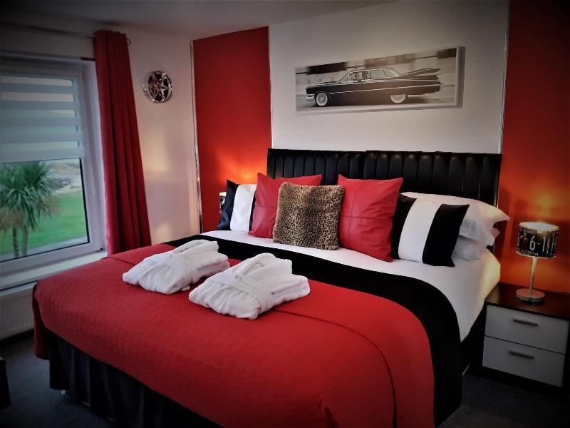 The Cadillac Kustomz Hotel image