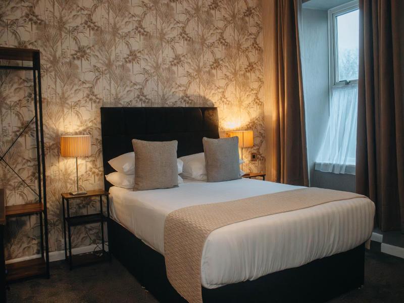 The Ashburnham Hotel image