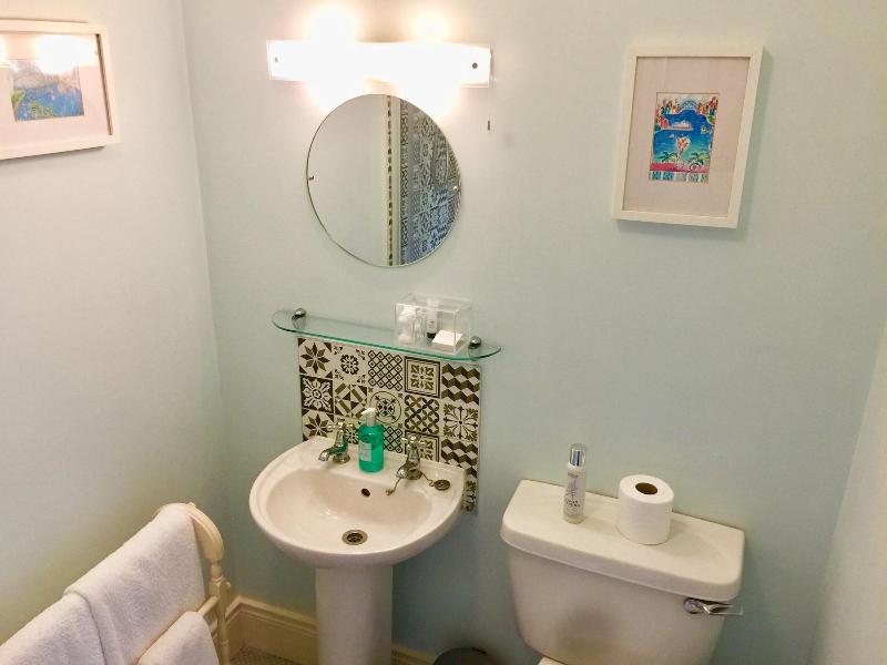 Derrin Guest House image