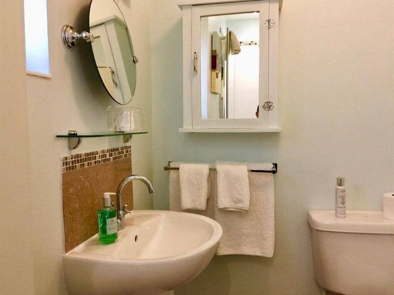 Derrin Guest House image