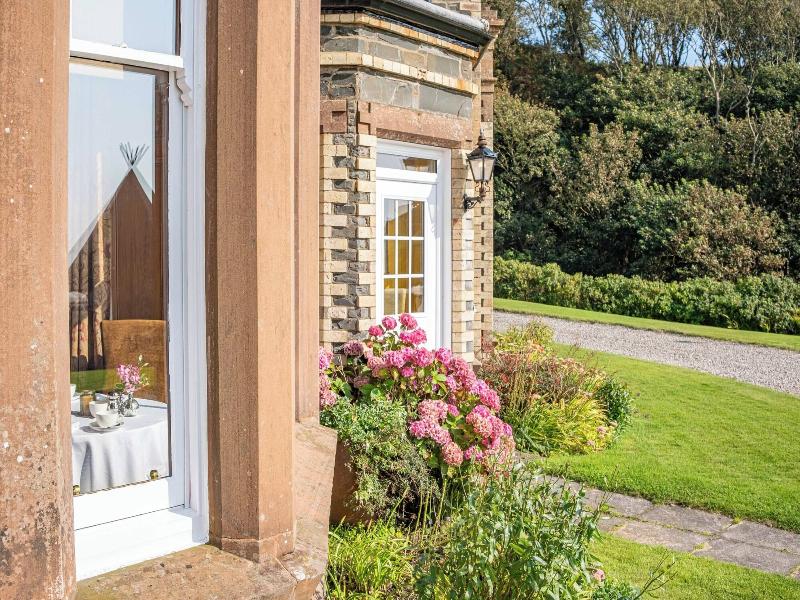 Knockinaam Lodge image