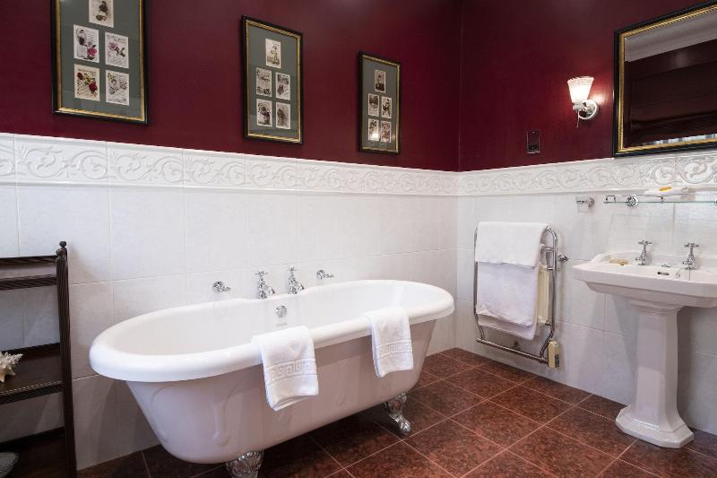 Knockinaam Lodge image