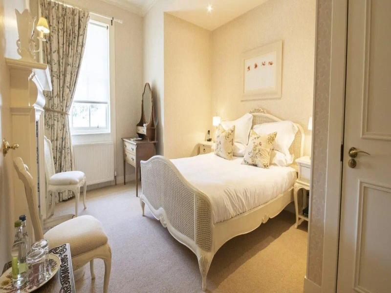 Knockinaam Lodge image