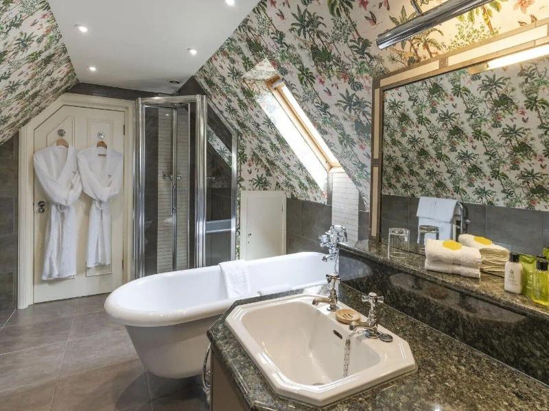 Knockinaam Lodge image
