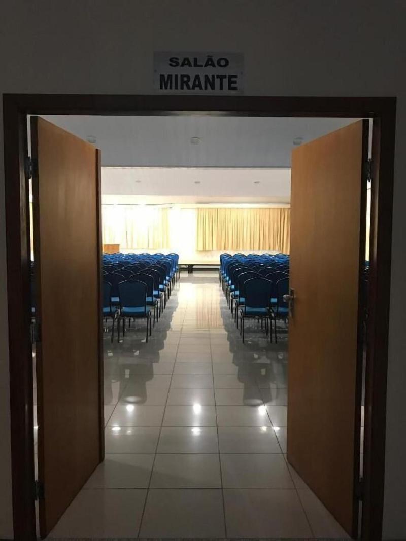 Serema Palace Hotel image