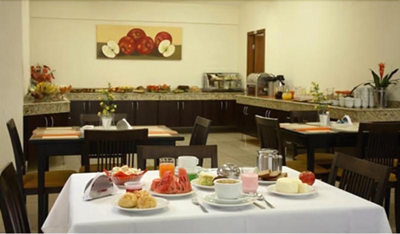 Serema Palace Hotel image