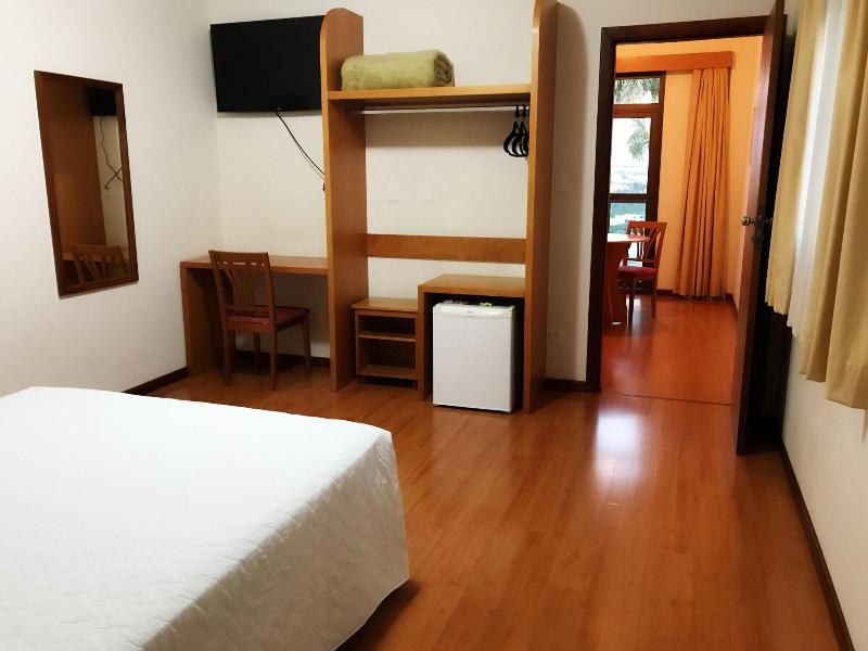 Serema Palace Hotel image