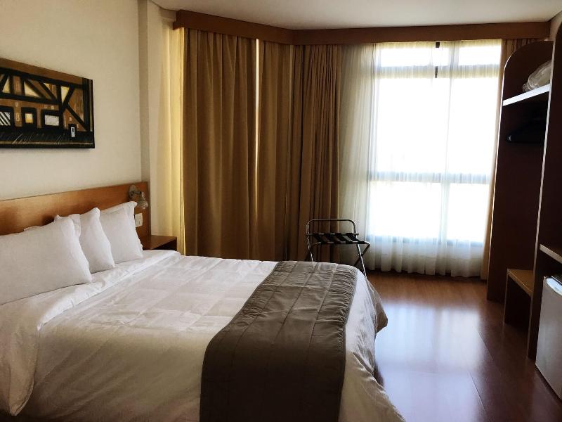 Serema Palace Hotel image