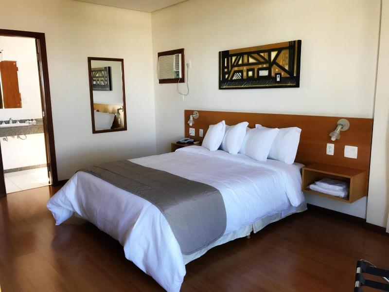 Serema Palace Hotel image