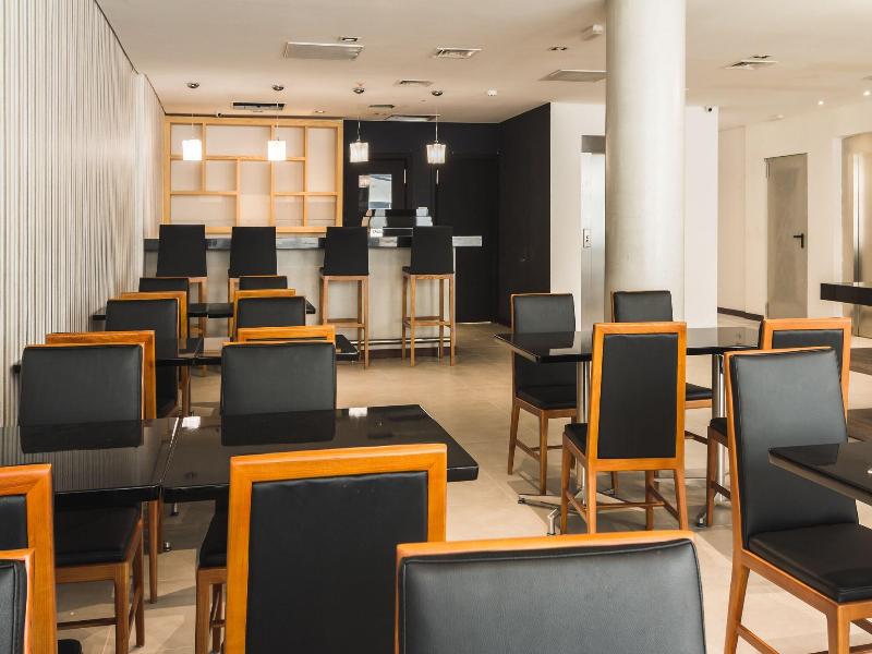 Frontier Hotel Rivera