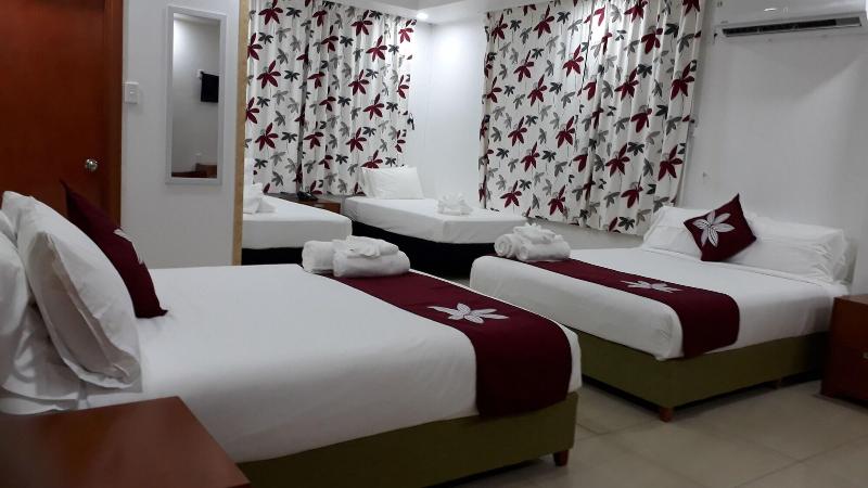 Alec's Hotel