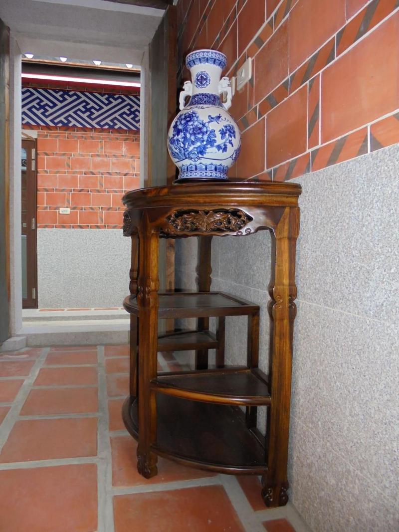 Antique Courtyard B&B image