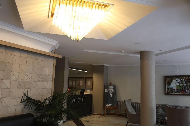 Bloom Hotel image