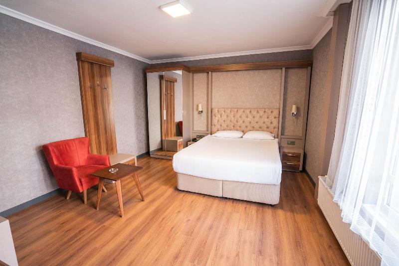 Bloom Hotel image