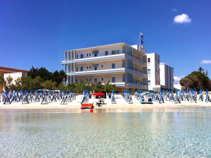 Hotel Blu — general view