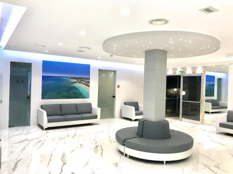 Hotel Blu image