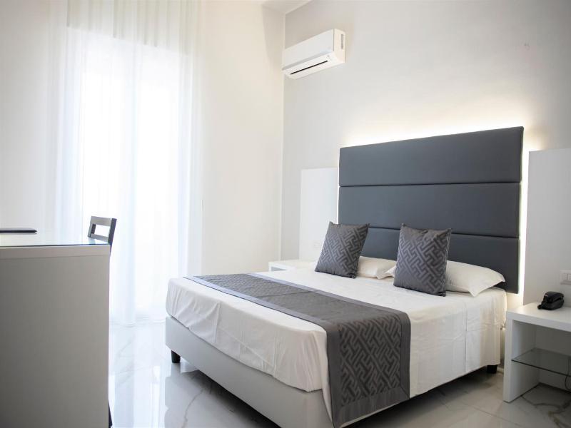 Hotel Blu image