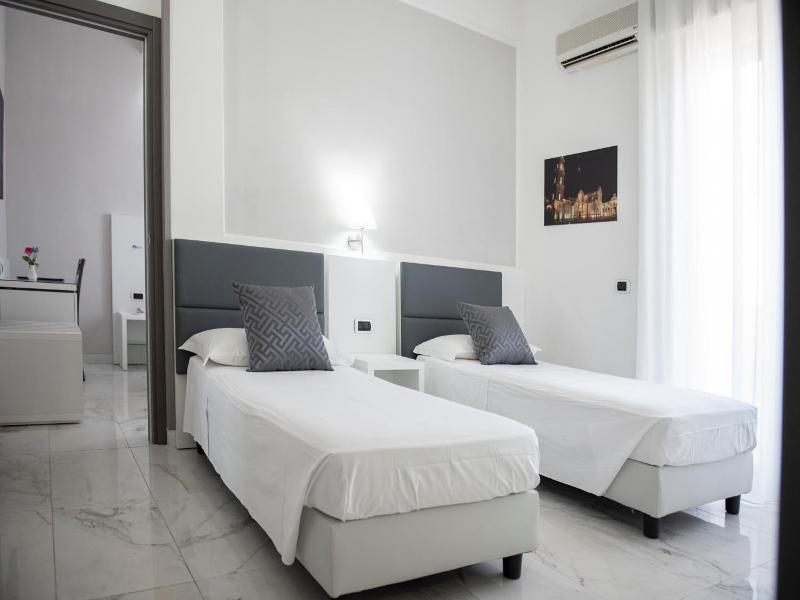 Hotel Blu image