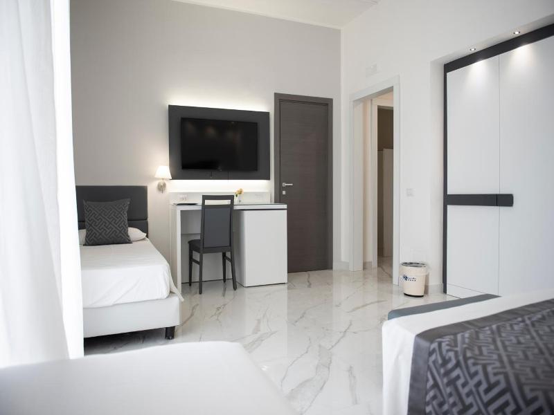 Hotel Blu image