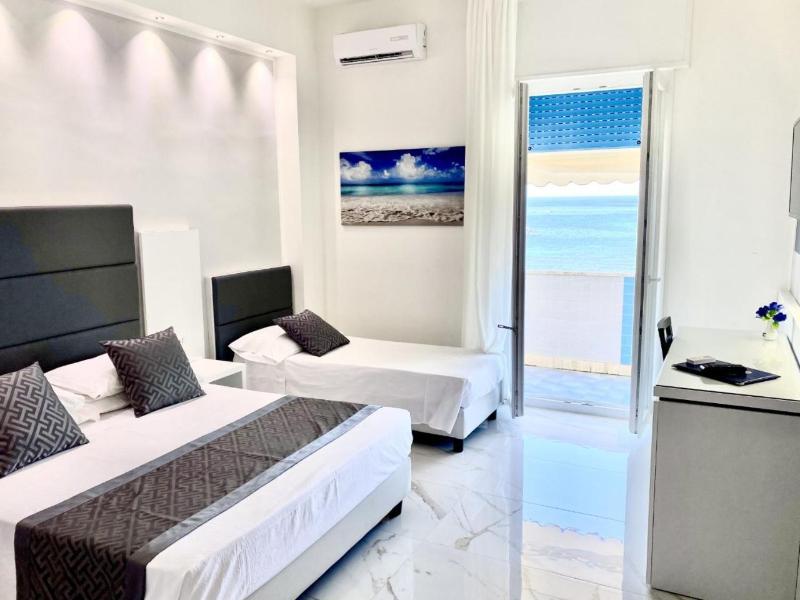 Hotel Blu image