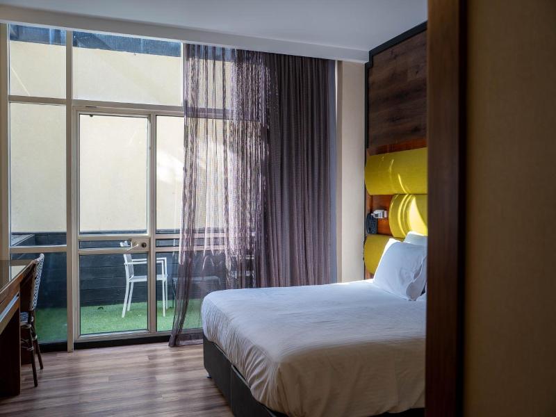 Garden Hotel image