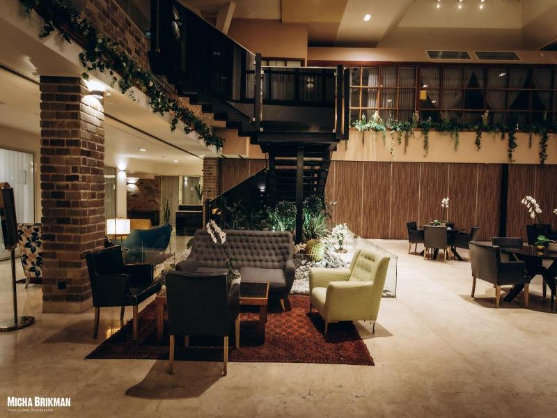 Garden Hotel — general view