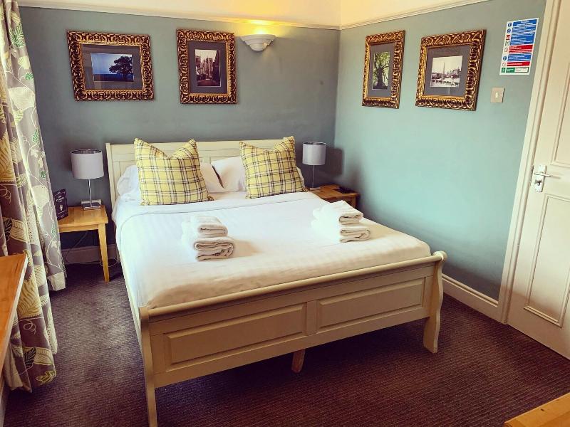 The Royal Oak image