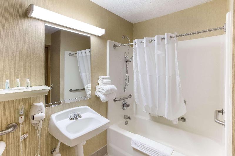 Quality Inn Athens image