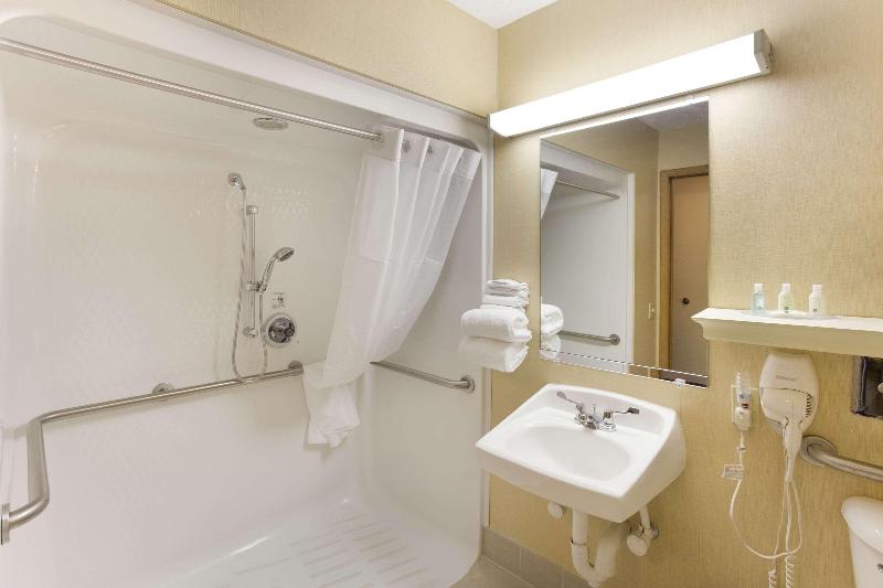 Quality Inn Athens image