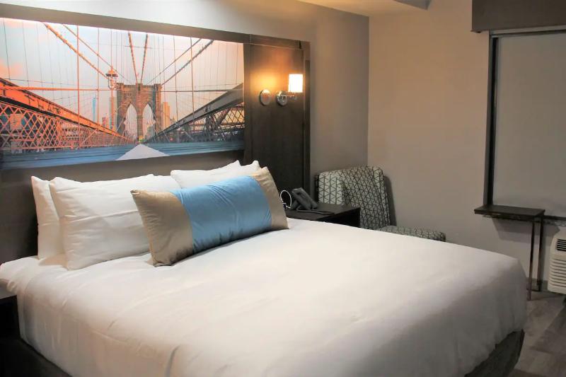 Bw Premier Executive Residency Grand Texas Hotel image