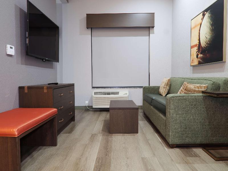 Bw Premier Executive Residency Grand Texas Hotel image