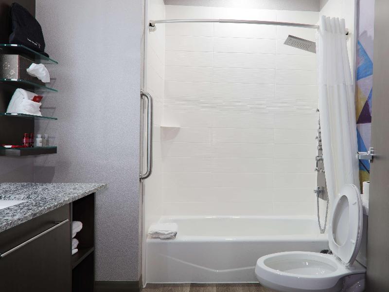 Bw Premier Executive Residency Grand Texas Hotel image