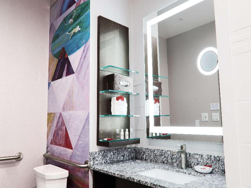 Bw Premier Executive Residency Grand Texas Hotel image