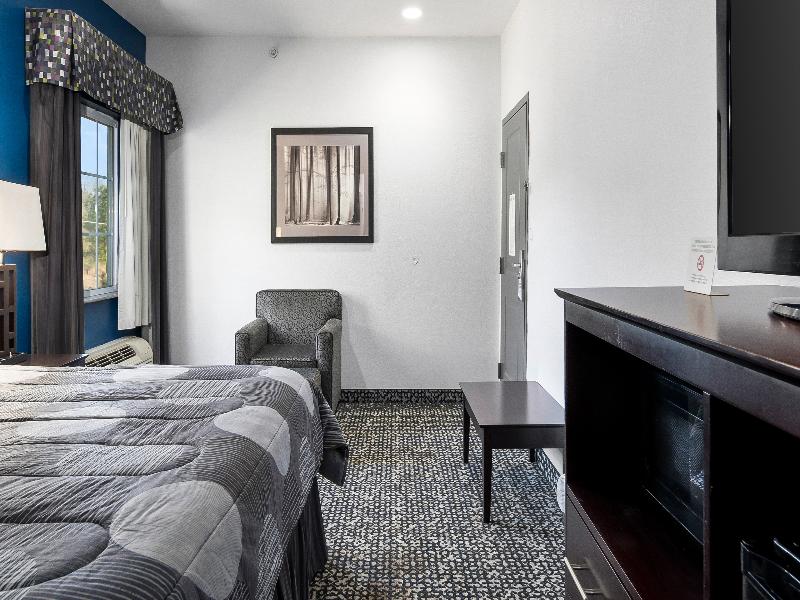 Belmont Inn and Suites Tatum image