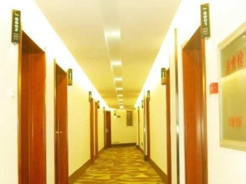 Vatica Hengshui Halixun Peace Hospital Hotel image
