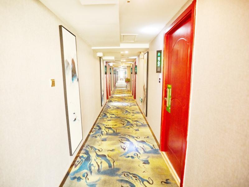 Greentree Alliance Xinxiang Train Station Hotel