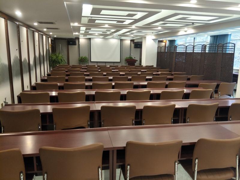 Greentree Alliance Xinxiang Train Station Hotel
