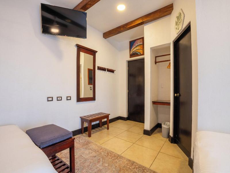 Camino Verde Bed & Breakfast image