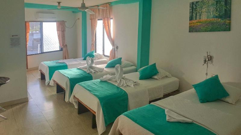 Hostal Sir Francis Drake image