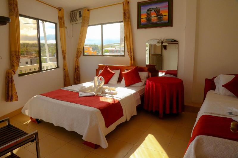 Hostal Sir Francis Drake image