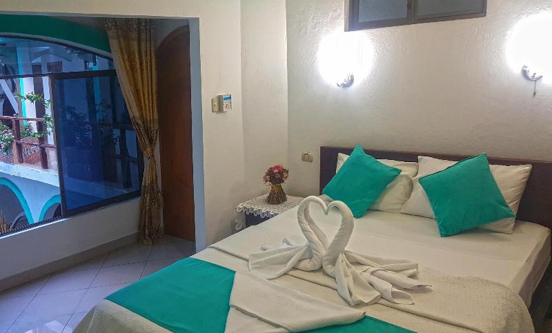 Hostal Sir Francis Drake image