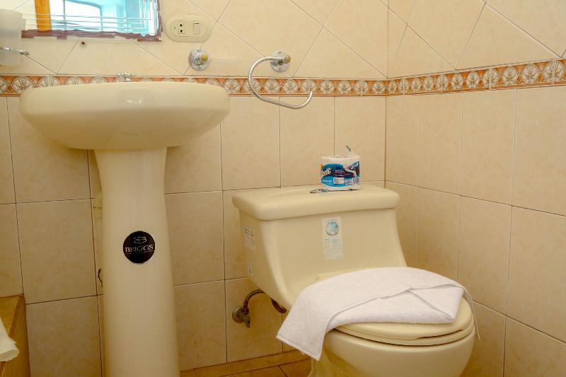 Hostal Sir Francis Drake image