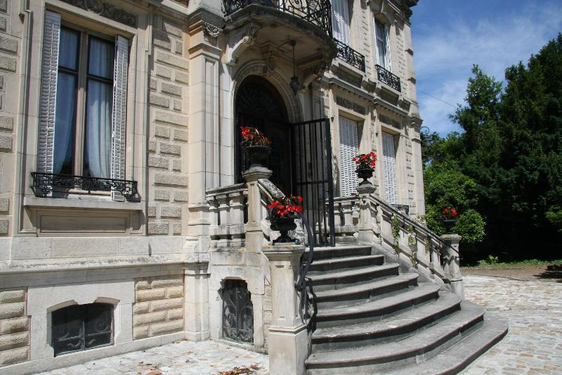 Villa Primerose image