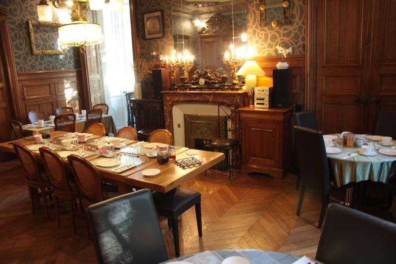 Villa Primerose image