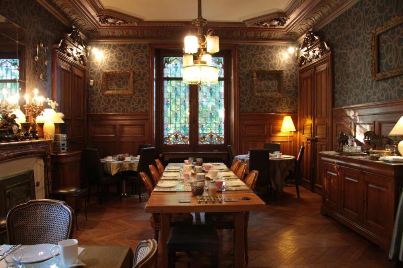 Villa Primerose image