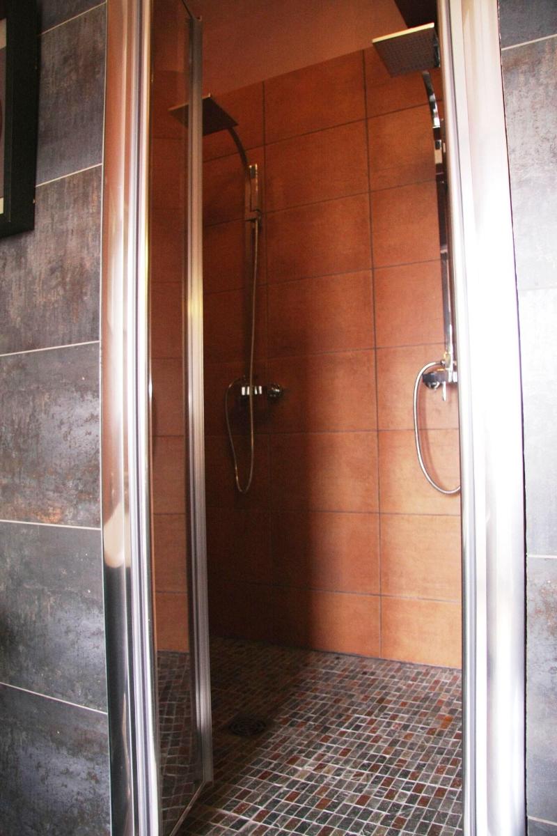 Villa Primerose image